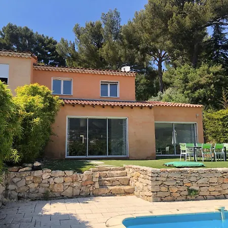 Bastide Du Cap Canaille * カシ